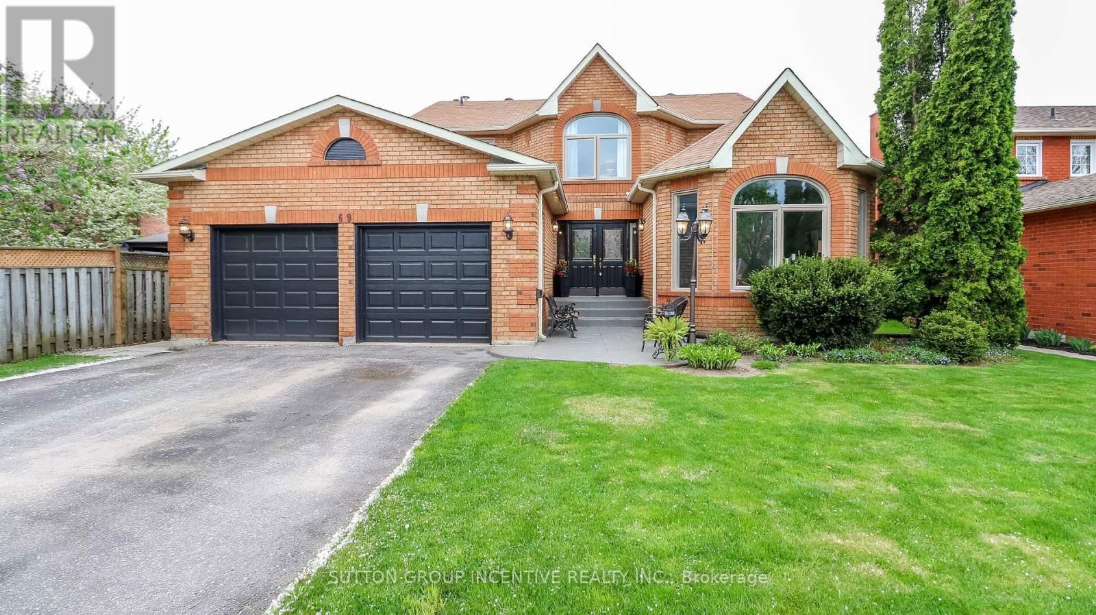 69 BRUSHWOOD CRESCENT Image 1