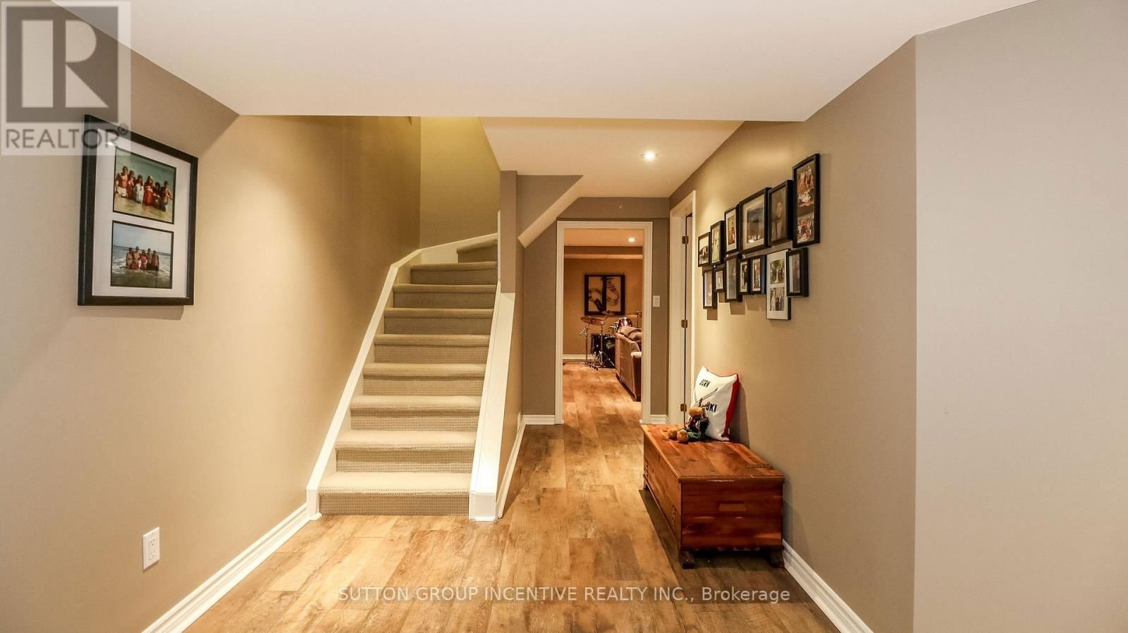 69 BRUSHWOOD CRESCENT Image 35