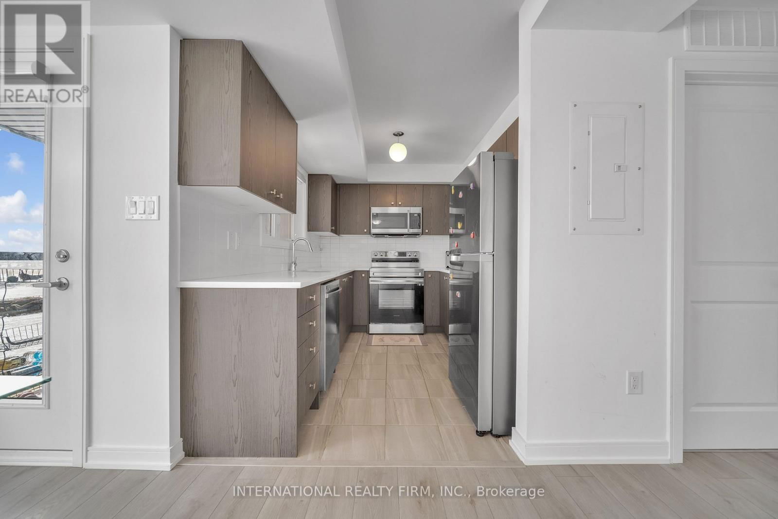 58 APPLETREE LANE Image 20