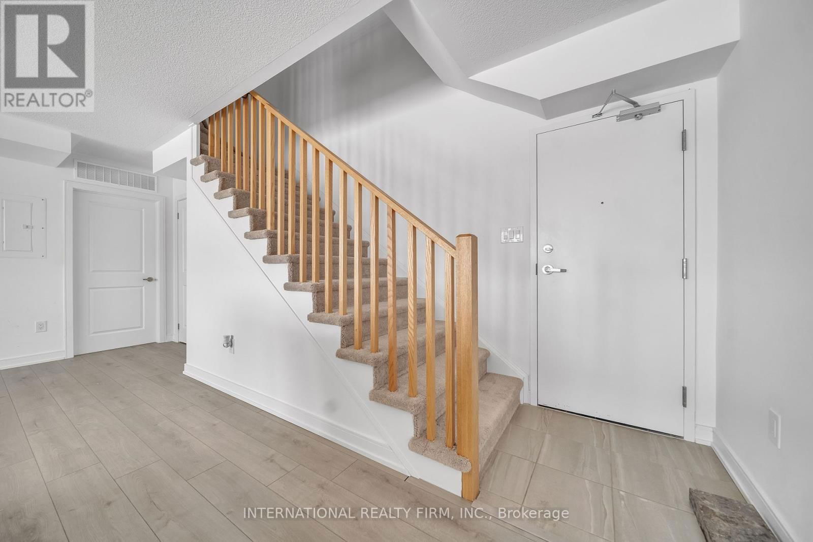 58 APPLETREE LANE Image 21