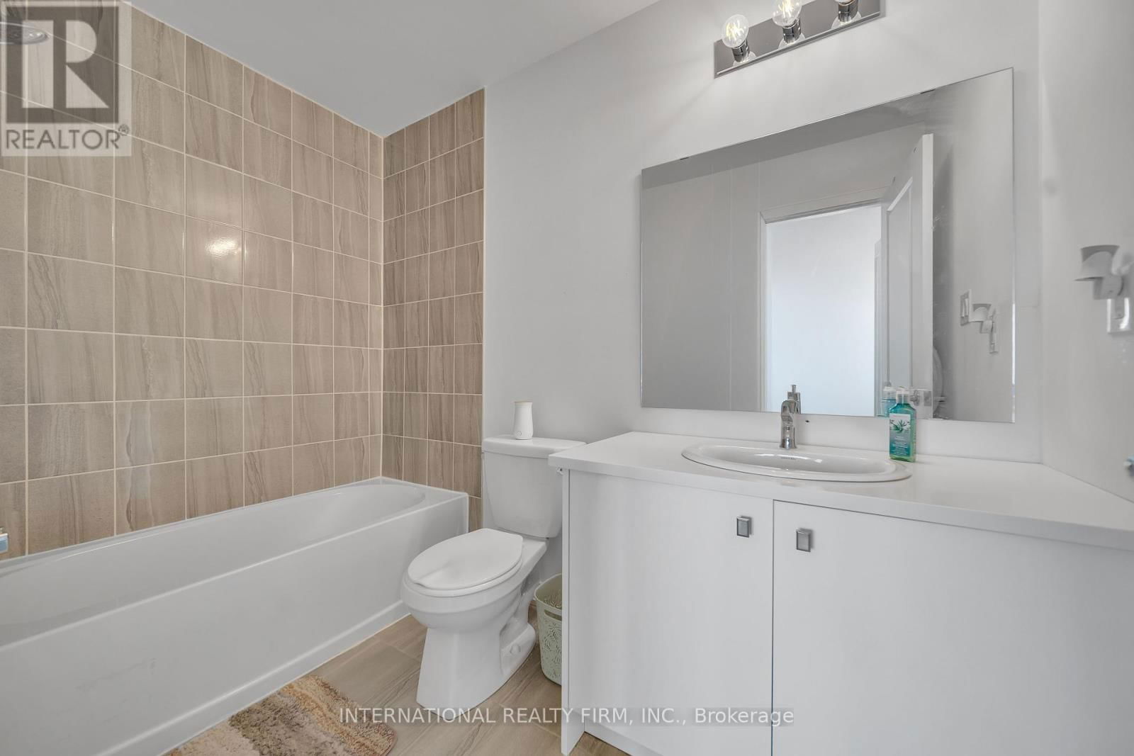 58 APPLETREE LANE Image 30