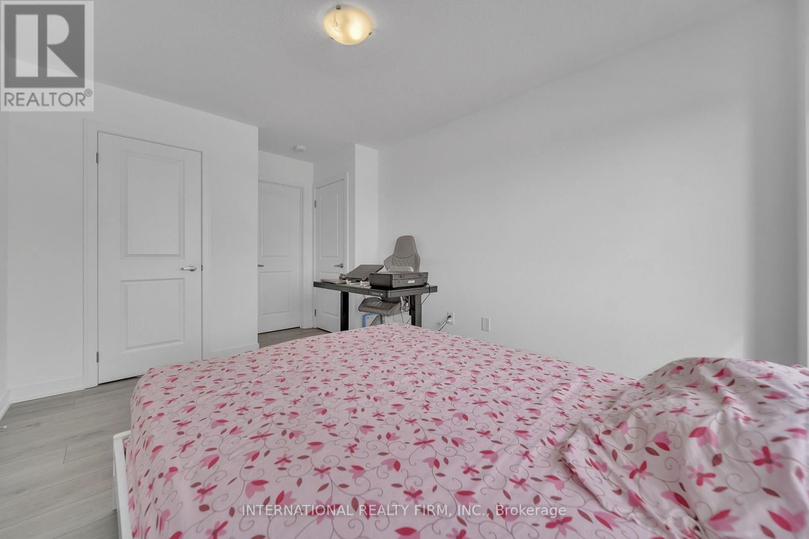 58 APPLETREE LANE Image 32
