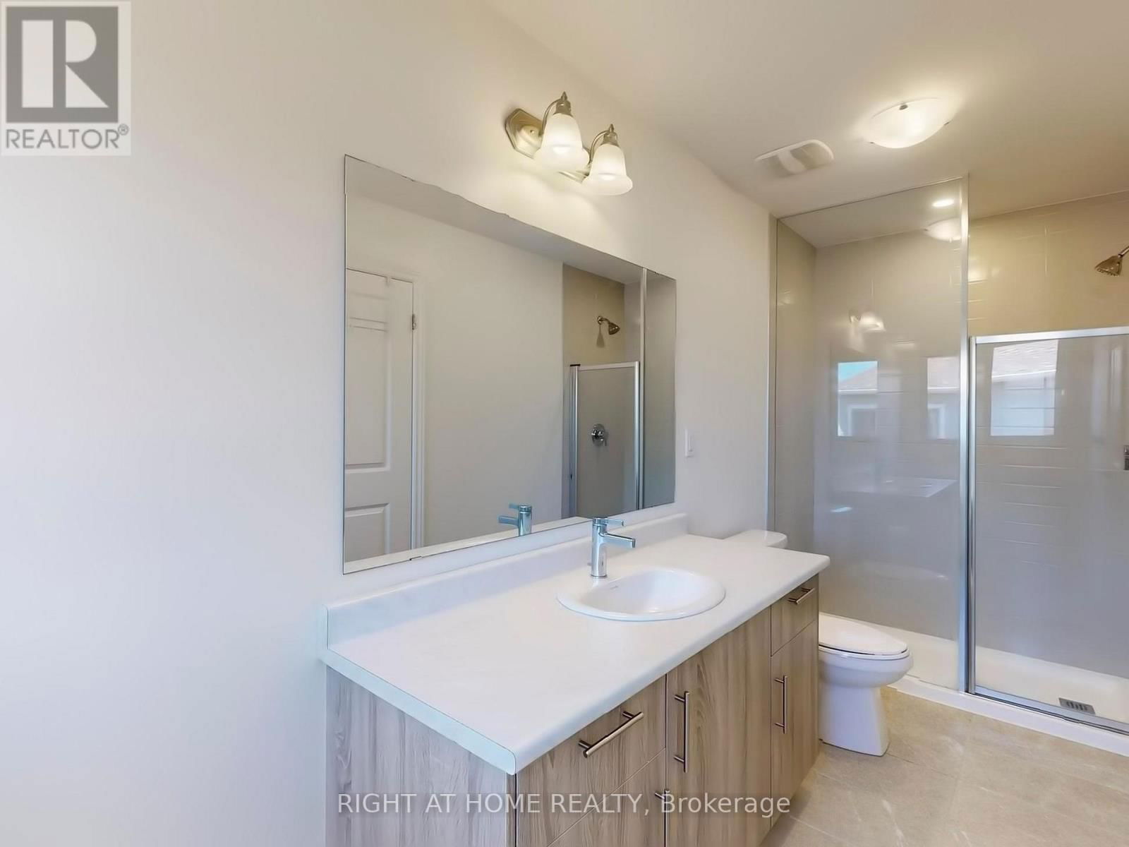 71 PHOENIX BOULEVARD Image 13