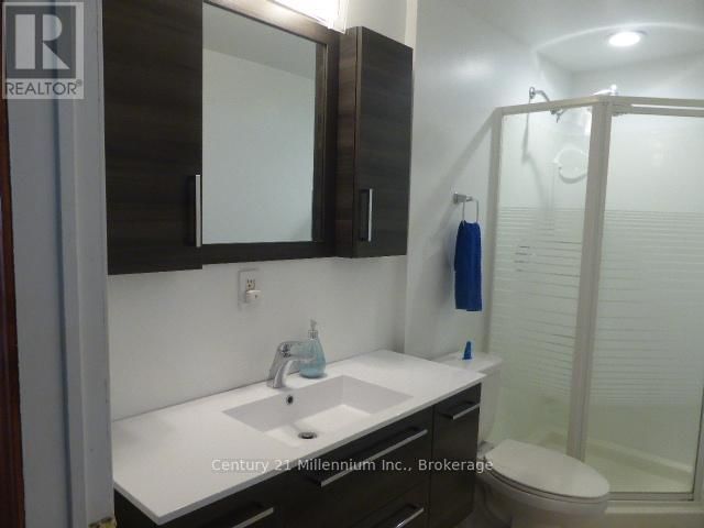 15 HARBOUR CRESCENT Image 19