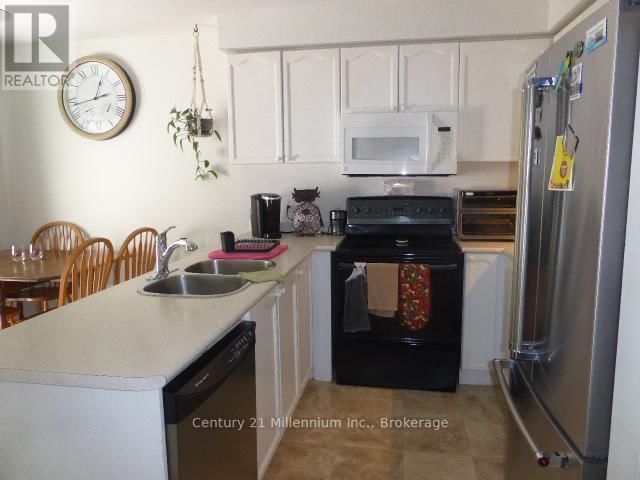 15 HARBOUR CRESCENT Image 7