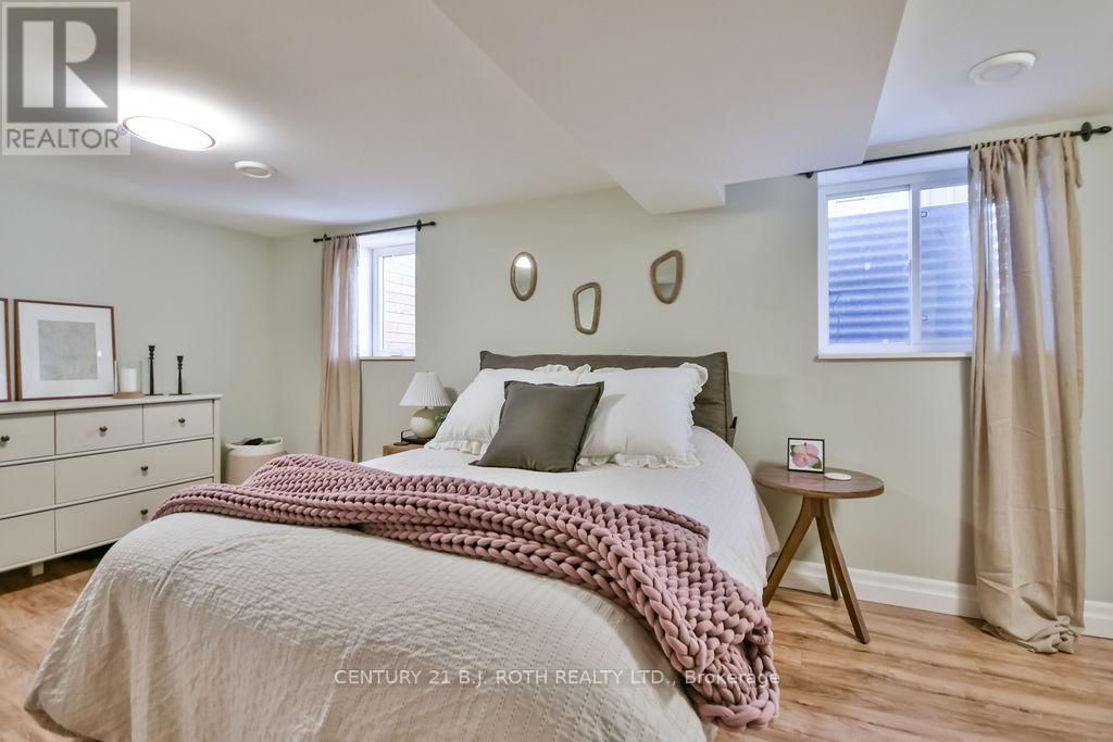 46 RIDGEWAY AVENUE Image 11