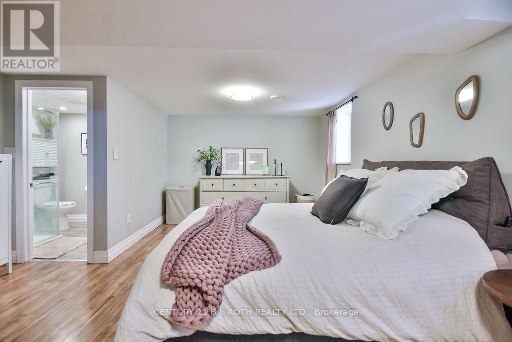 46 RIDGEWAY AVENUE Image 12