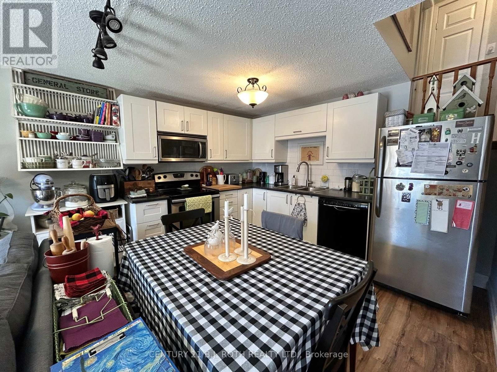 46 RIDGEWAY AVENUE Image 19
