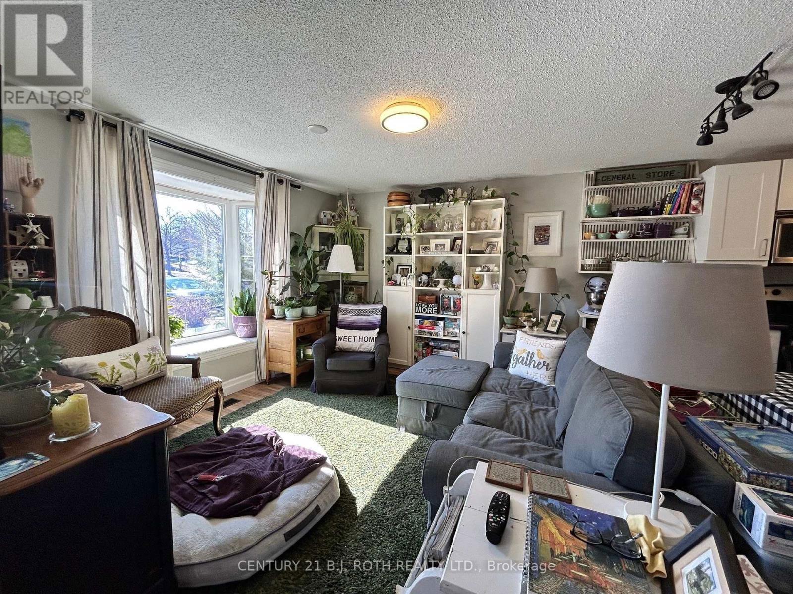 46 RIDGEWAY AVENUE Image 20