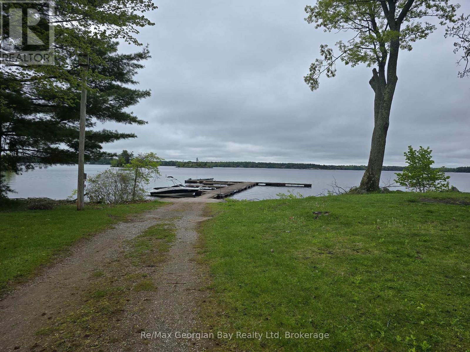 1230 GRANDVIEW LODGE ROAD Image 44