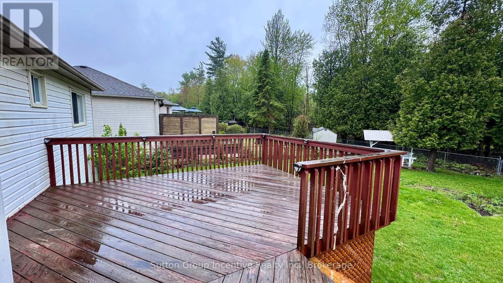 4 BUSH CRESCENT Image 36