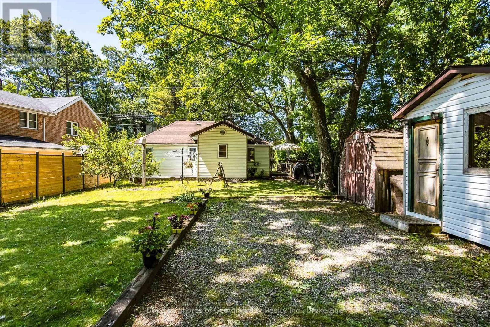 33 YARWOOD ROAD SOUTH Image 17