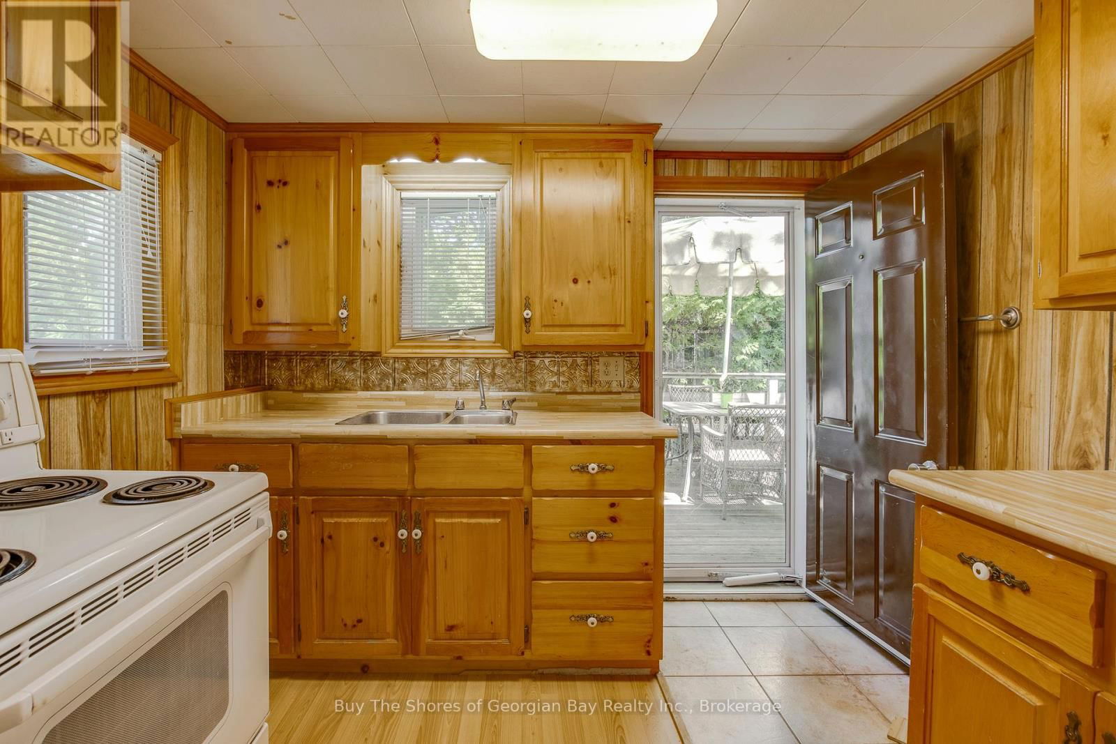 33 YARWOOD ROAD SOUTH Image 36