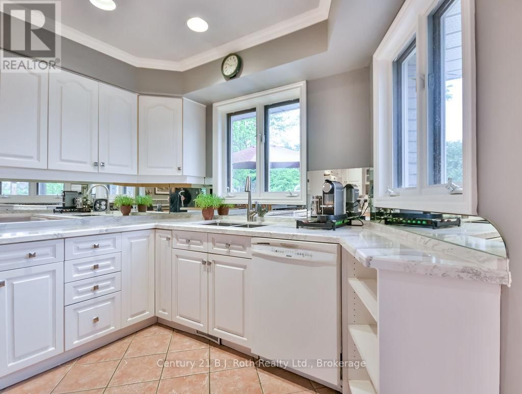 133 YORK STREET Image 11