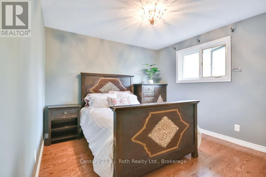 133 YORK STREET Image 25