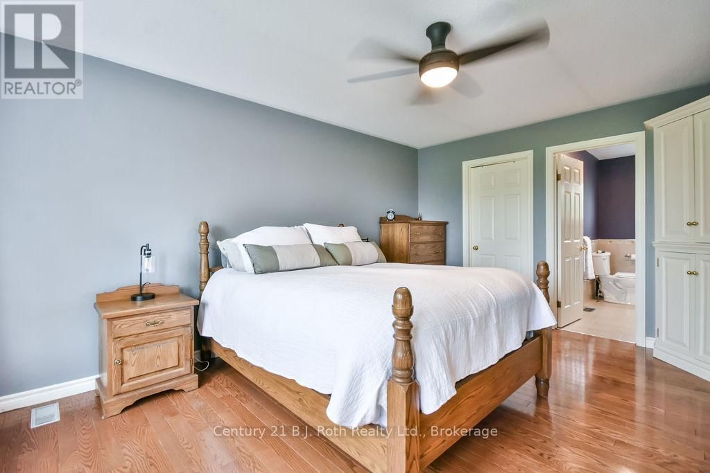133 YORK STREET Image 32