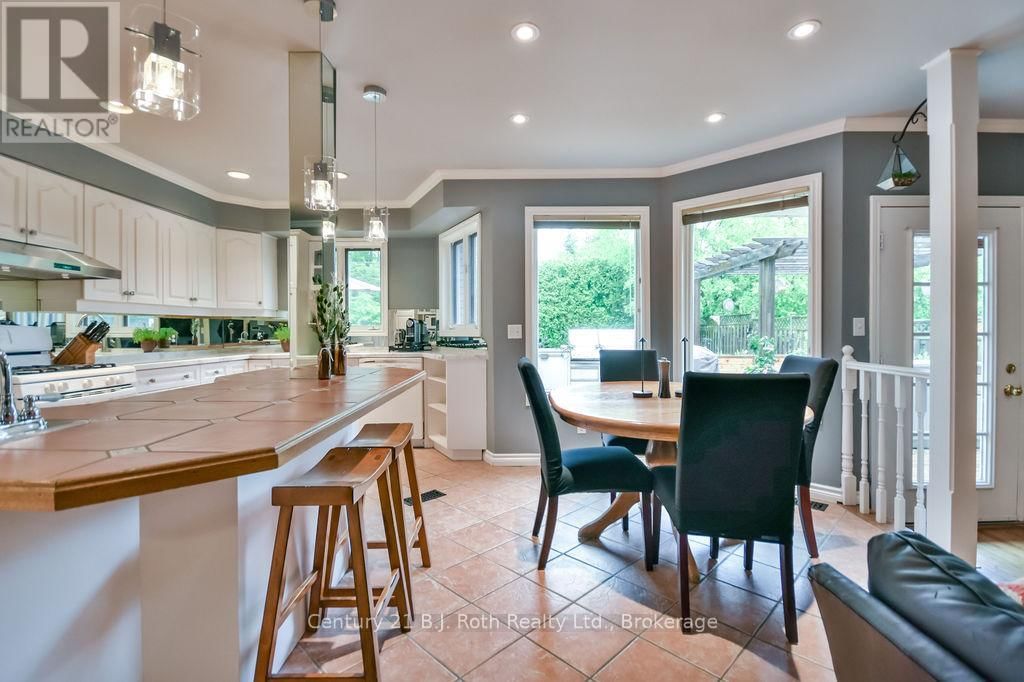 133 YORK STREET Image 9