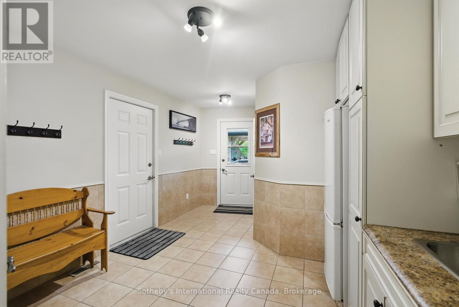 7583 OAK POINT ROAD Image 28