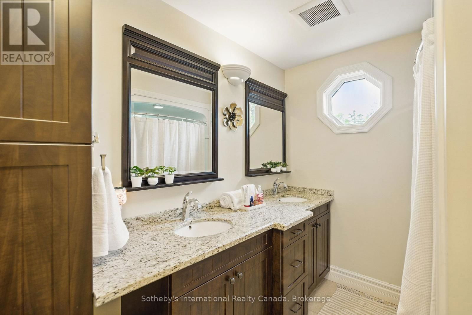 7583 OAK POINT ROAD Image 39