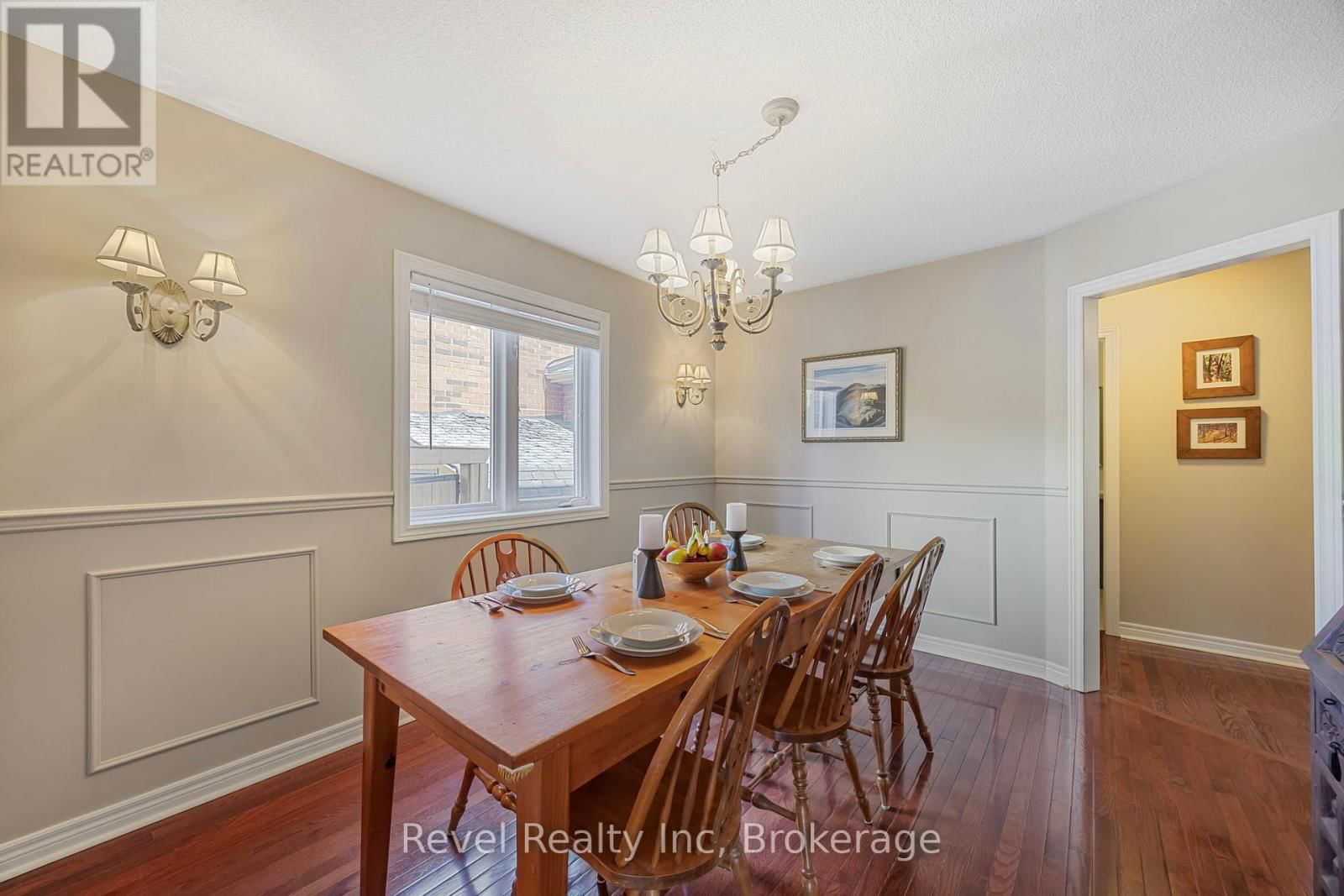 25 LAKEWOODS COURT Image 12