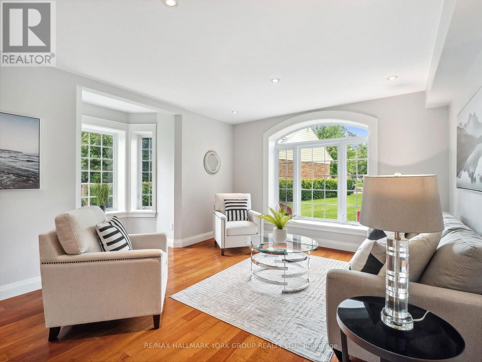 105 DUCKWORTH STREET Image 11