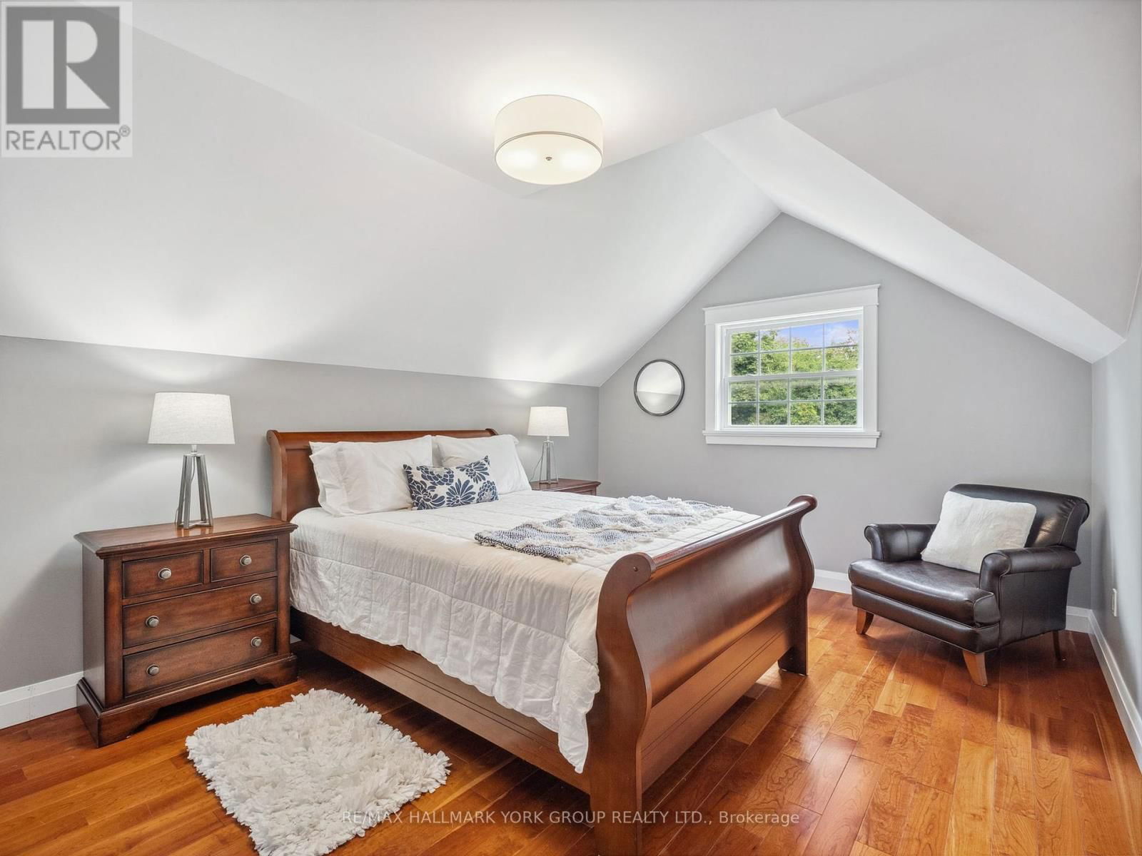 105 DUCKWORTH STREET Image 28