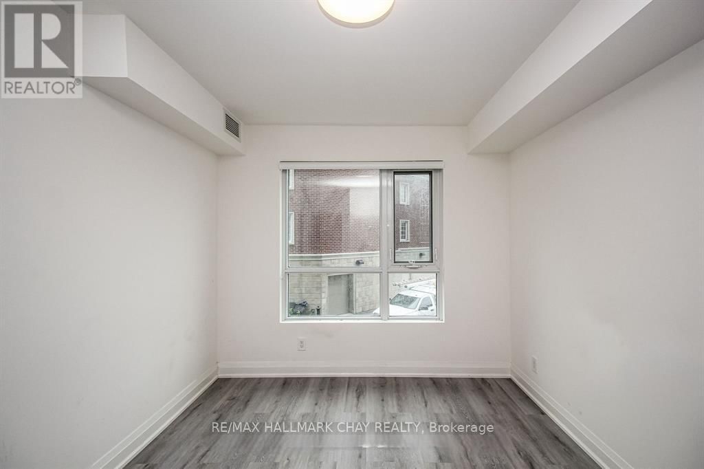 308 - 58 LAKESIDE TERRACE Image 15