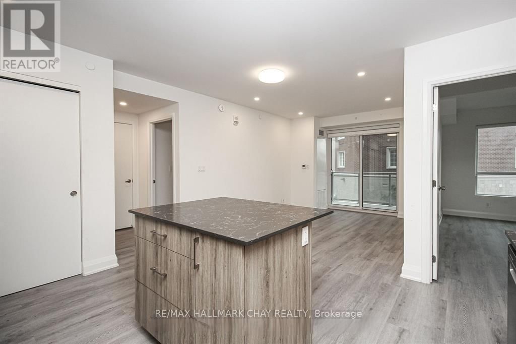 308 - 58 LAKESIDE TERRACE Image 6