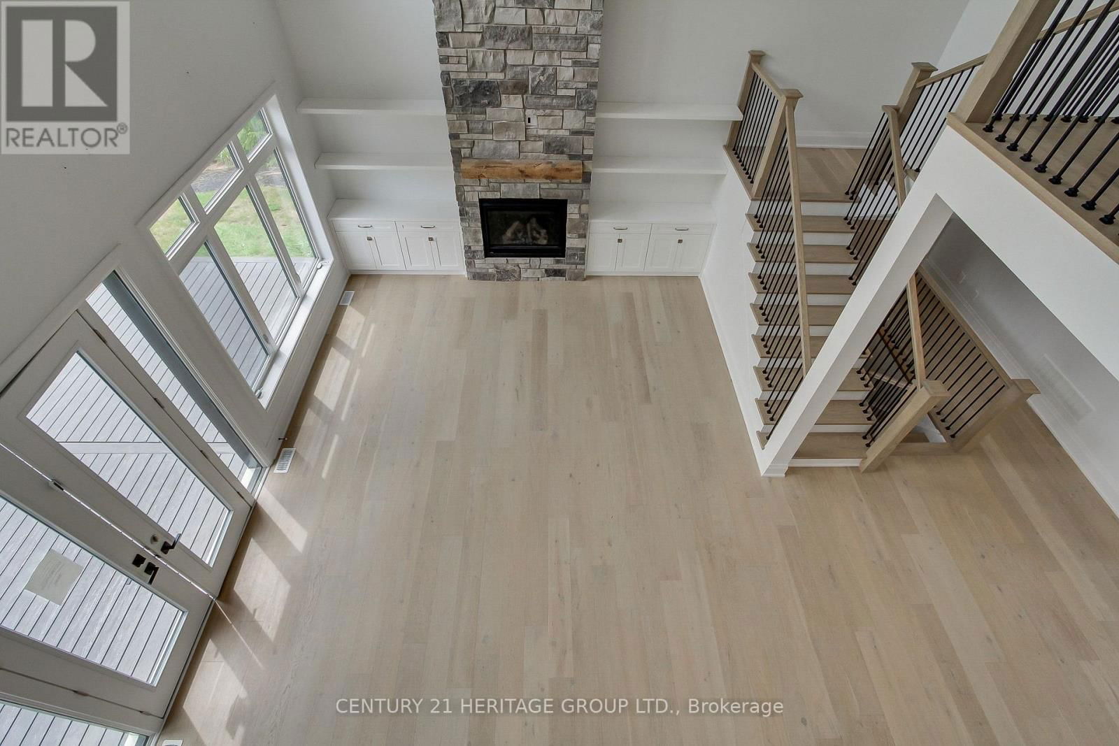 11 OLDENBURG COURT Image 22