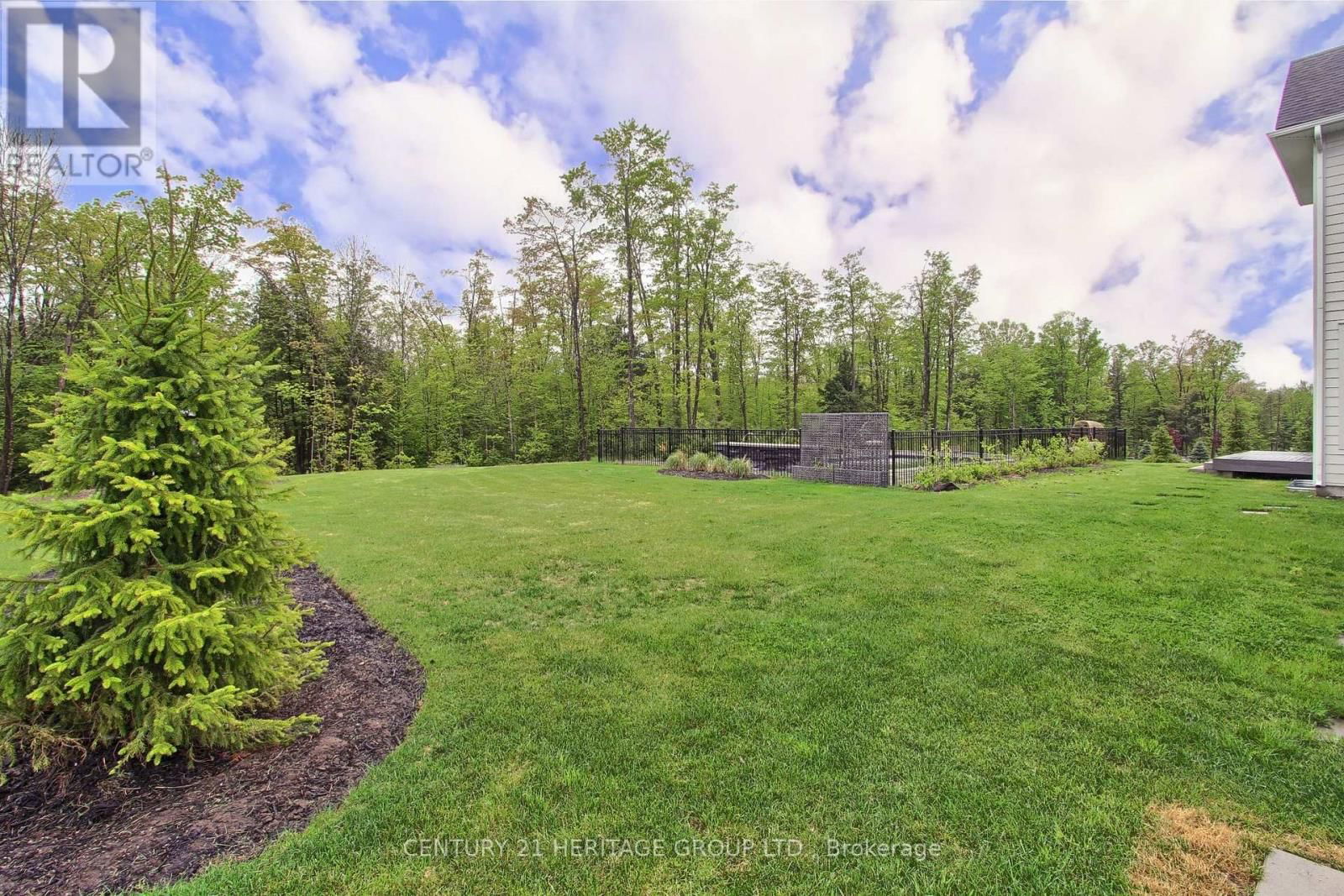11 OLDENBURG COURT Image 40