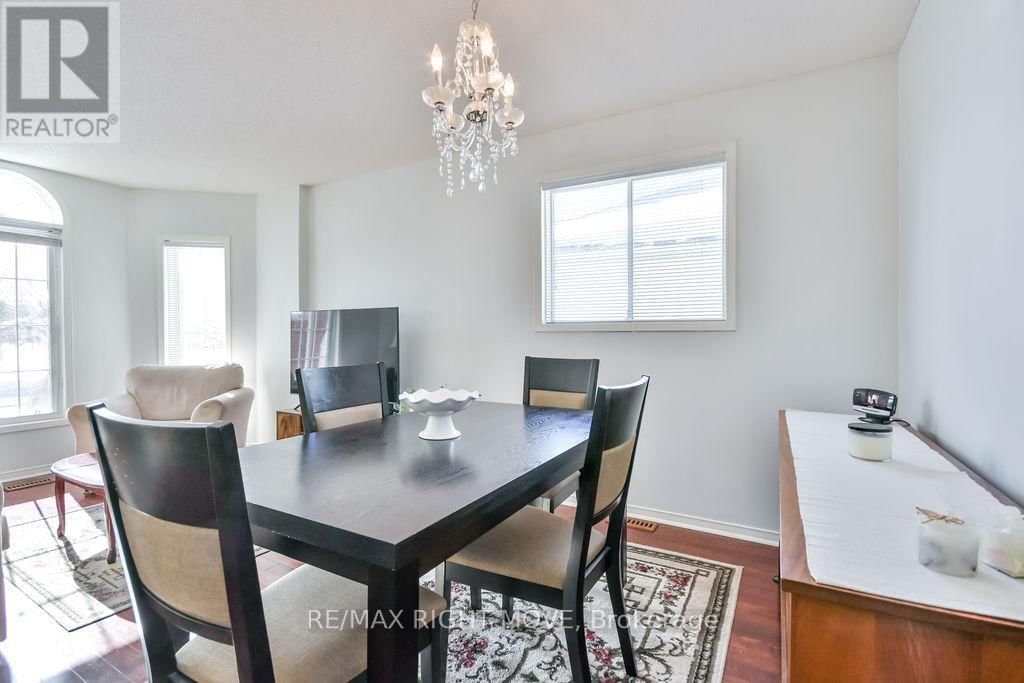 203 DYER DRIVE Image 10