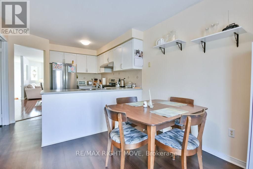 203 DYER DRIVE Image 17