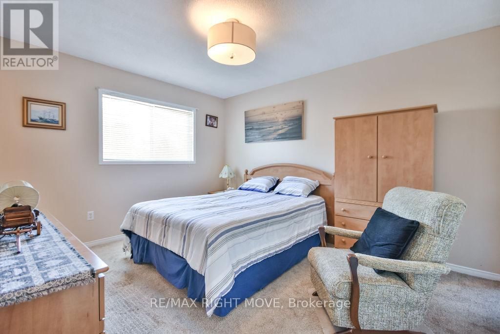 203 DYER DRIVE Image 21
