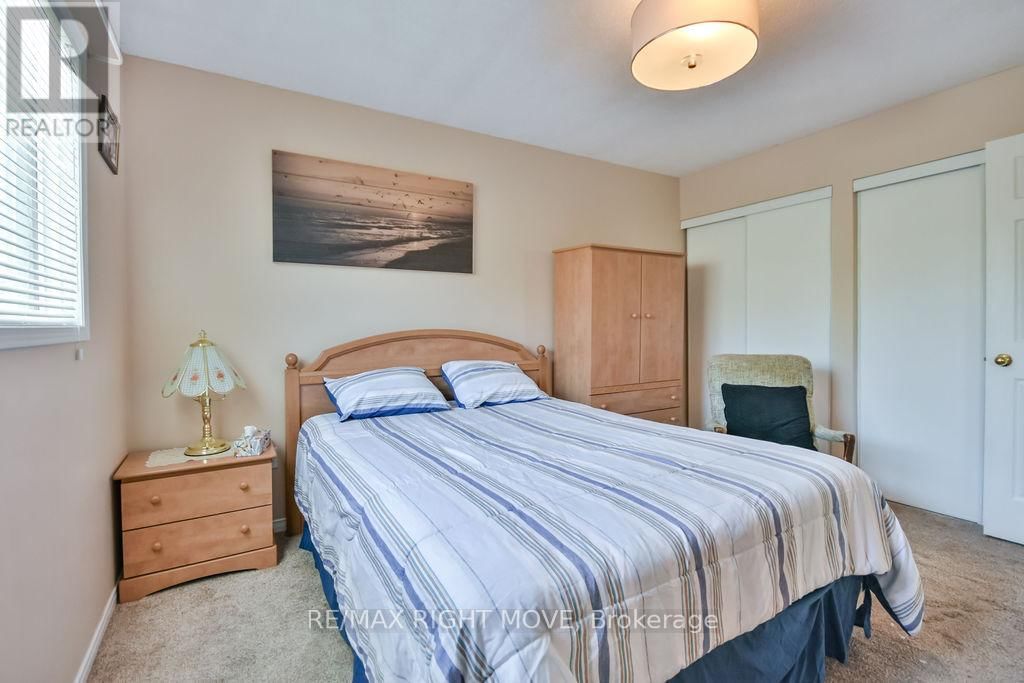 203 DYER DRIVE Image 22