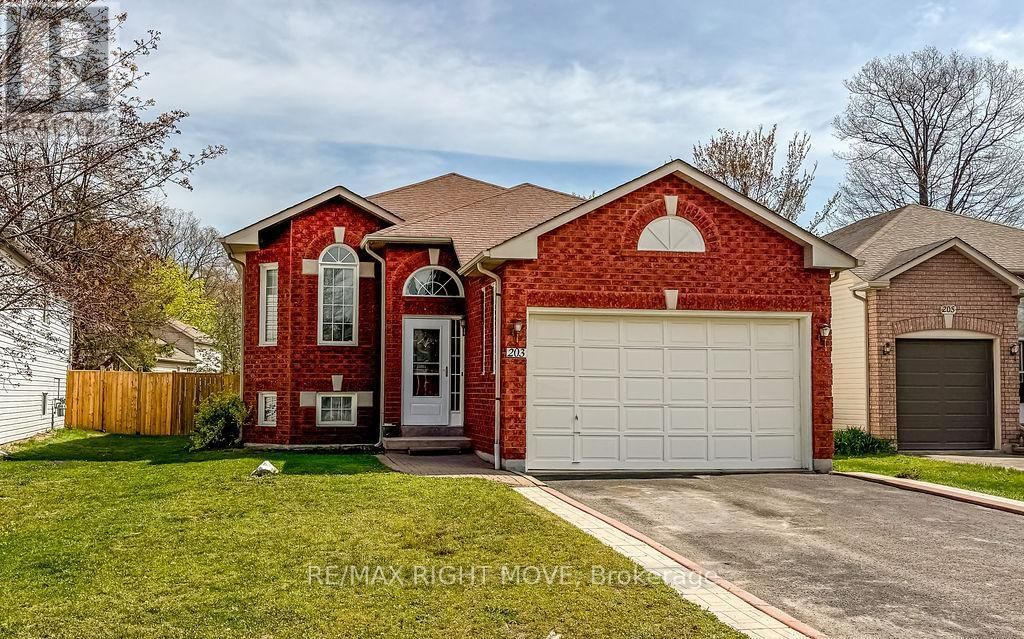 203 DYER DRIVE Image 3
