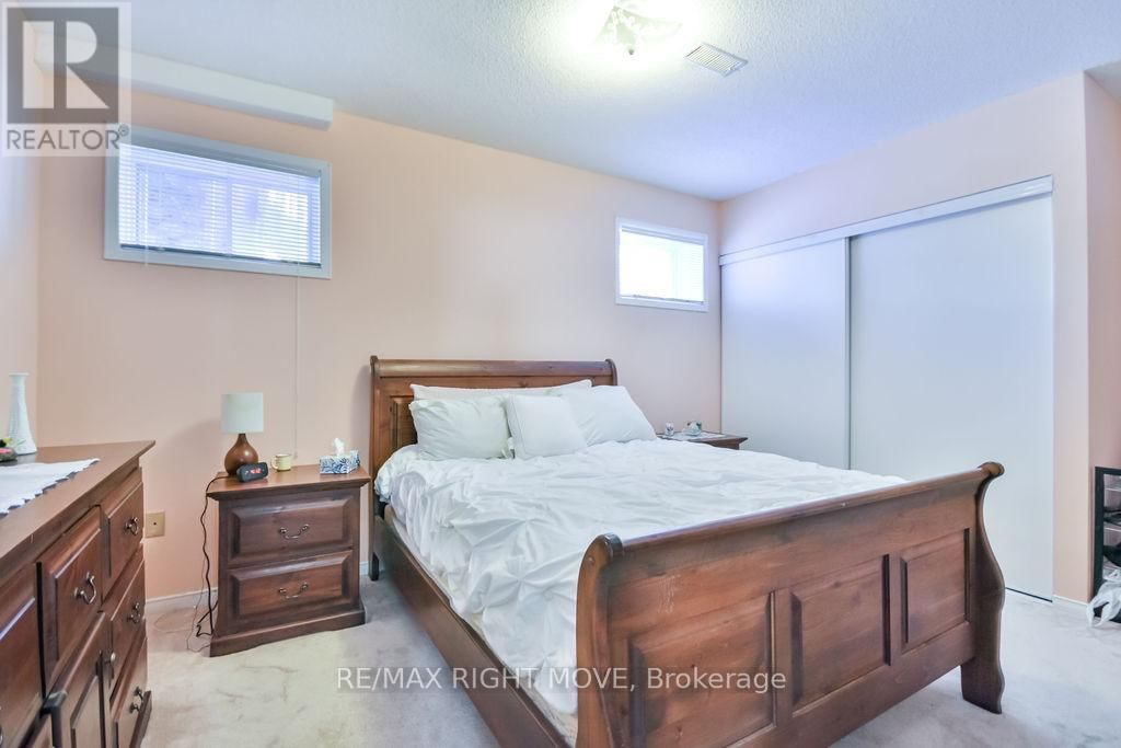203 DYER DRIVE Image 38