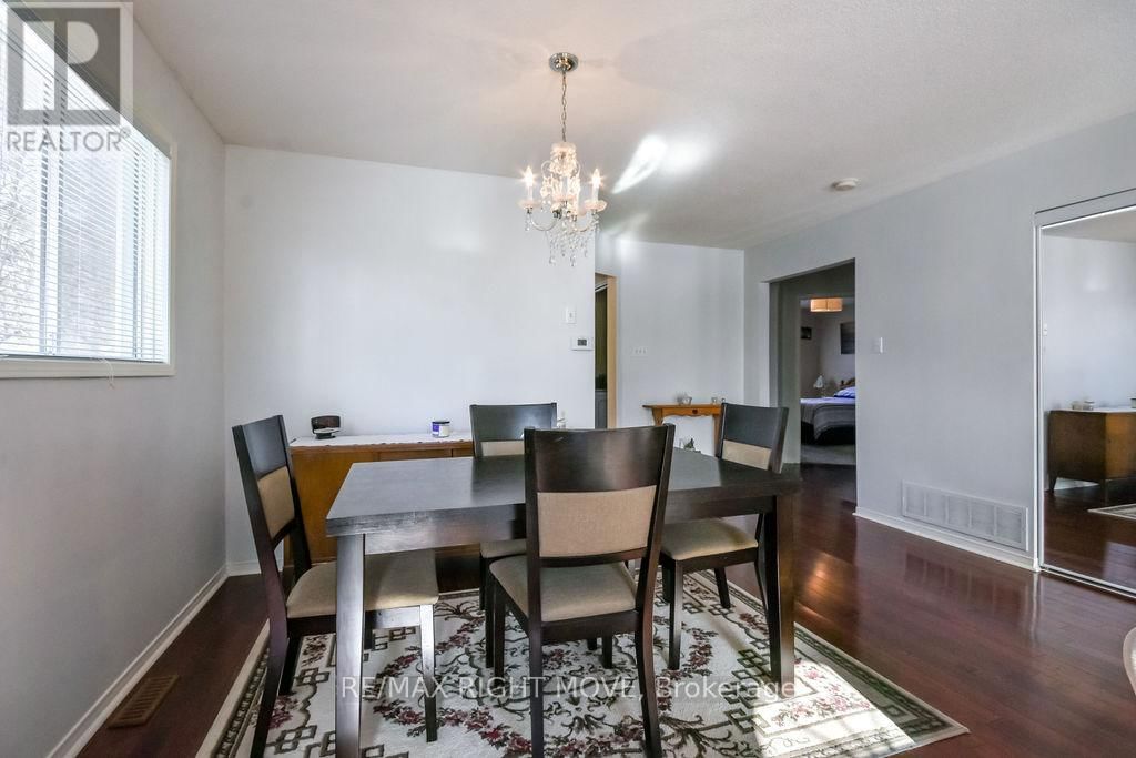 203 DYER DRIVE Image 9