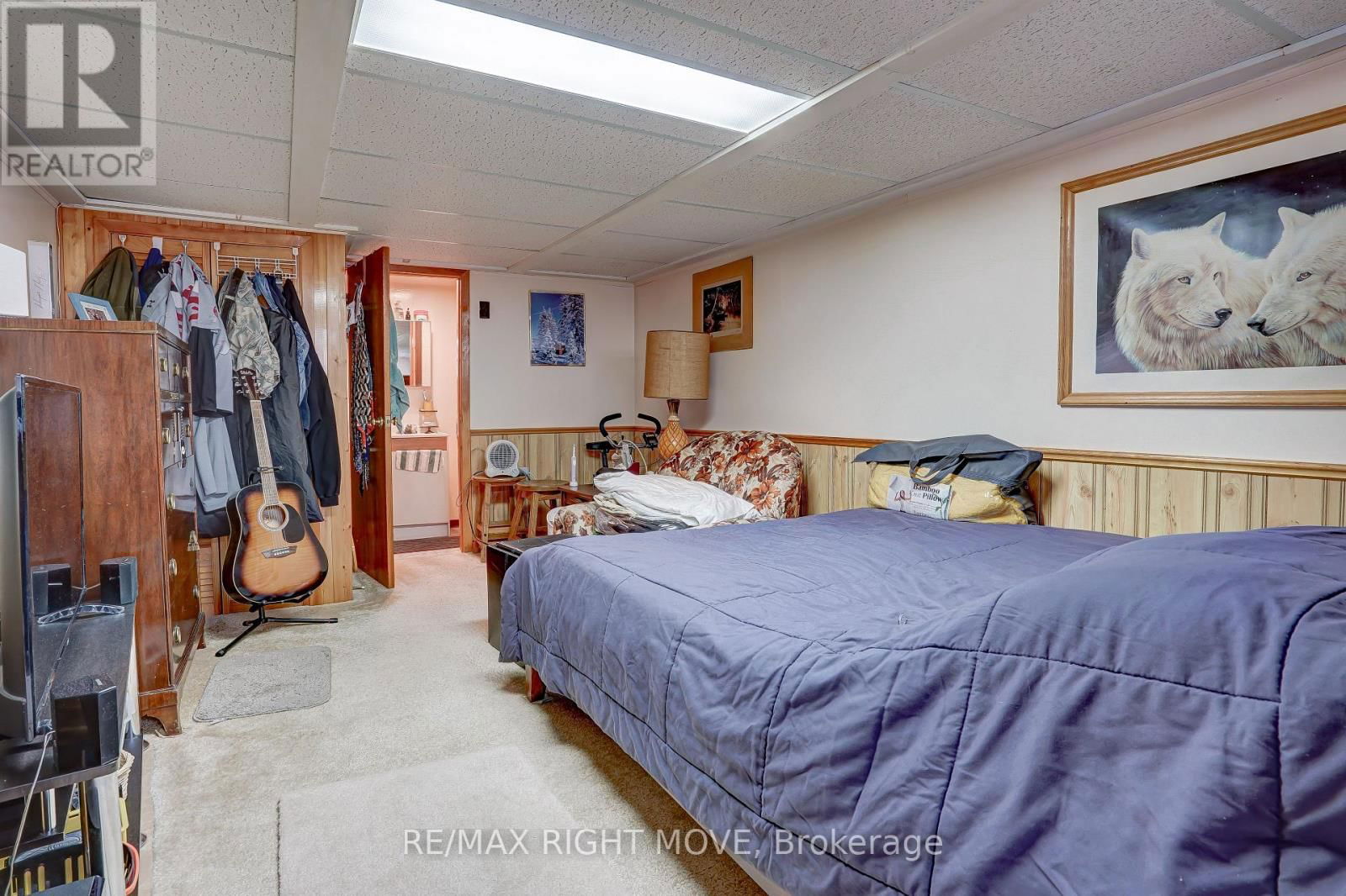 22 ALBANY AVENUE Image 14