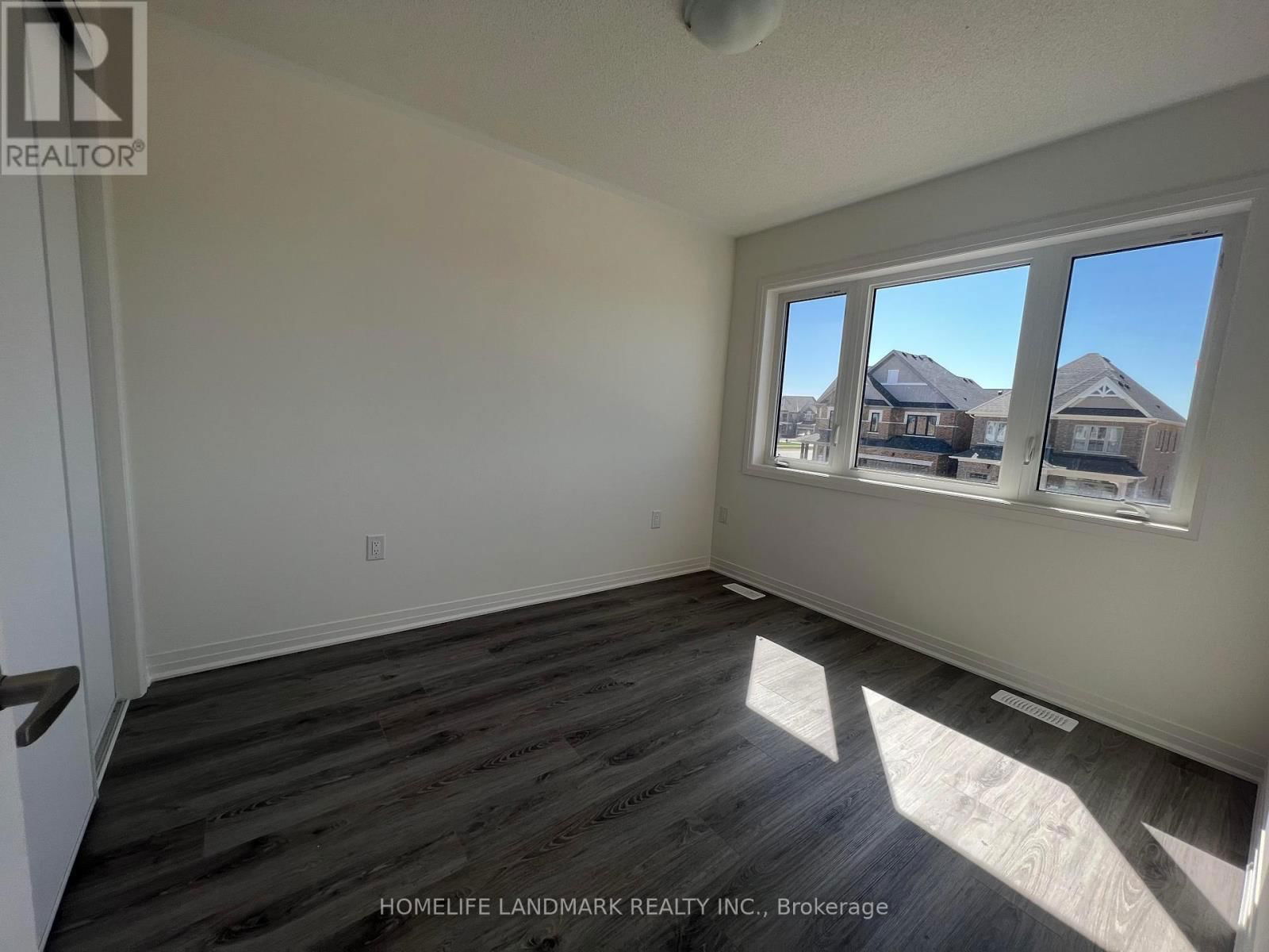59 SAGEWOOD AVENUE Image 6