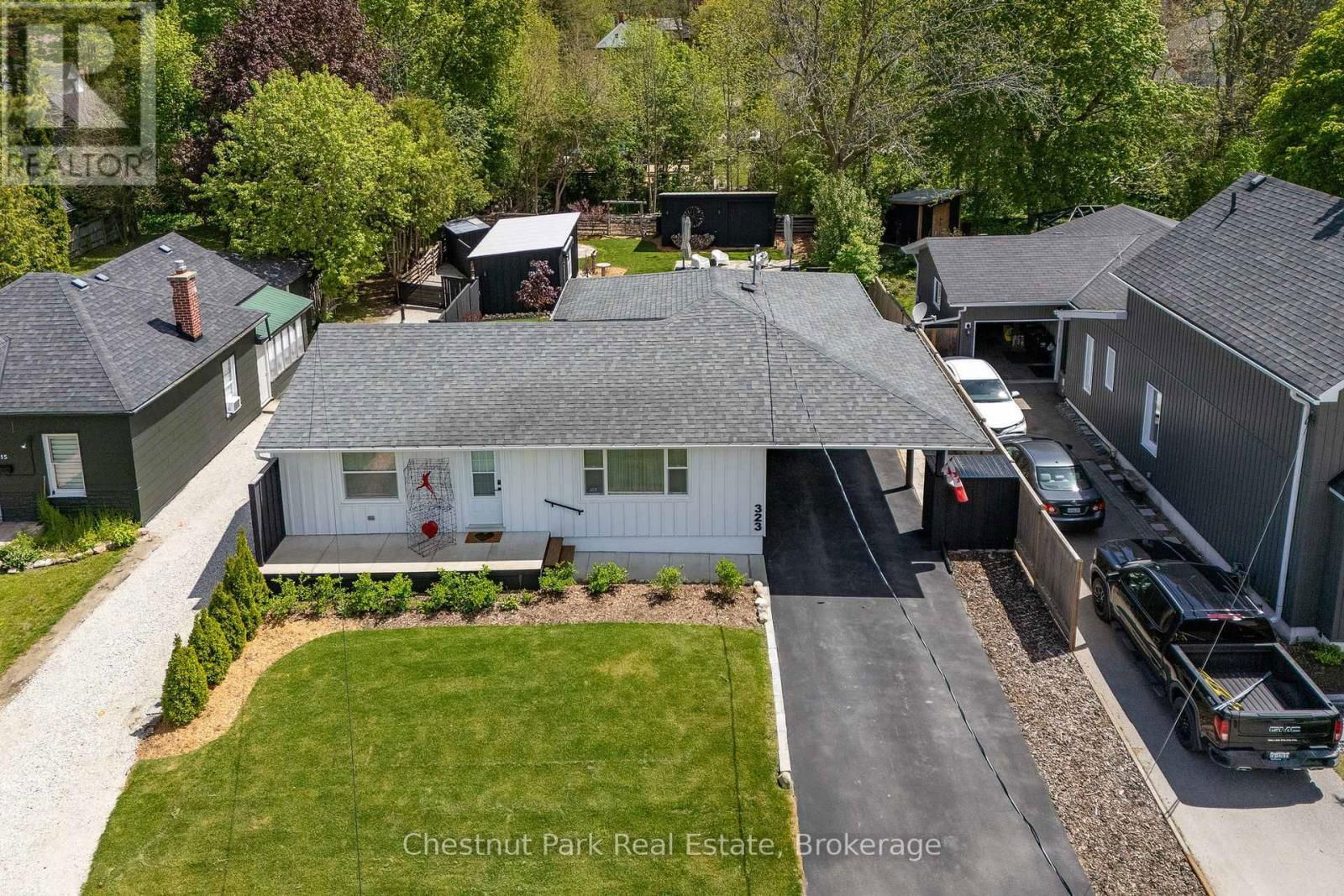 323 OAK STREET Image 40