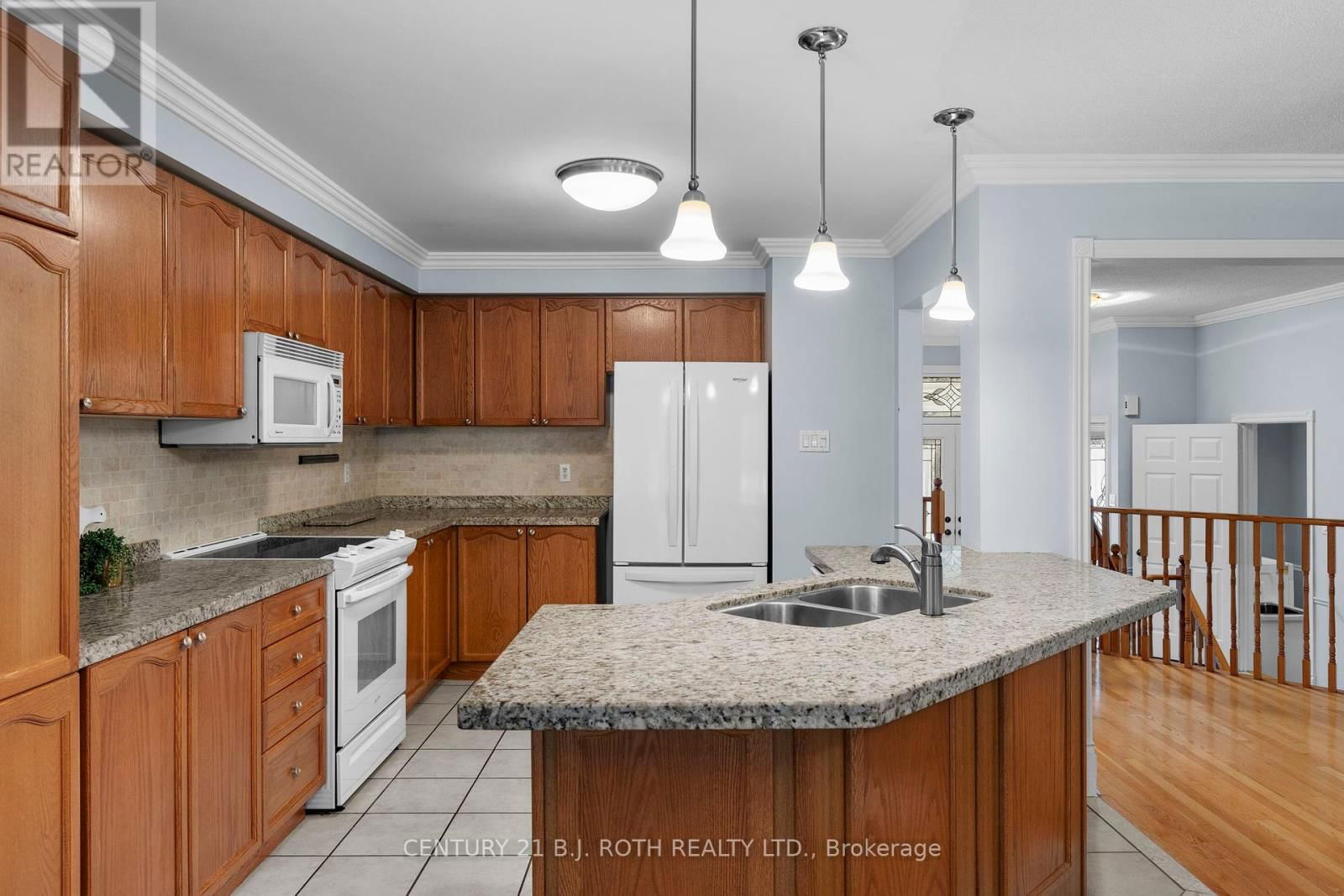 7 TRAILWOOD PLACE Image 10