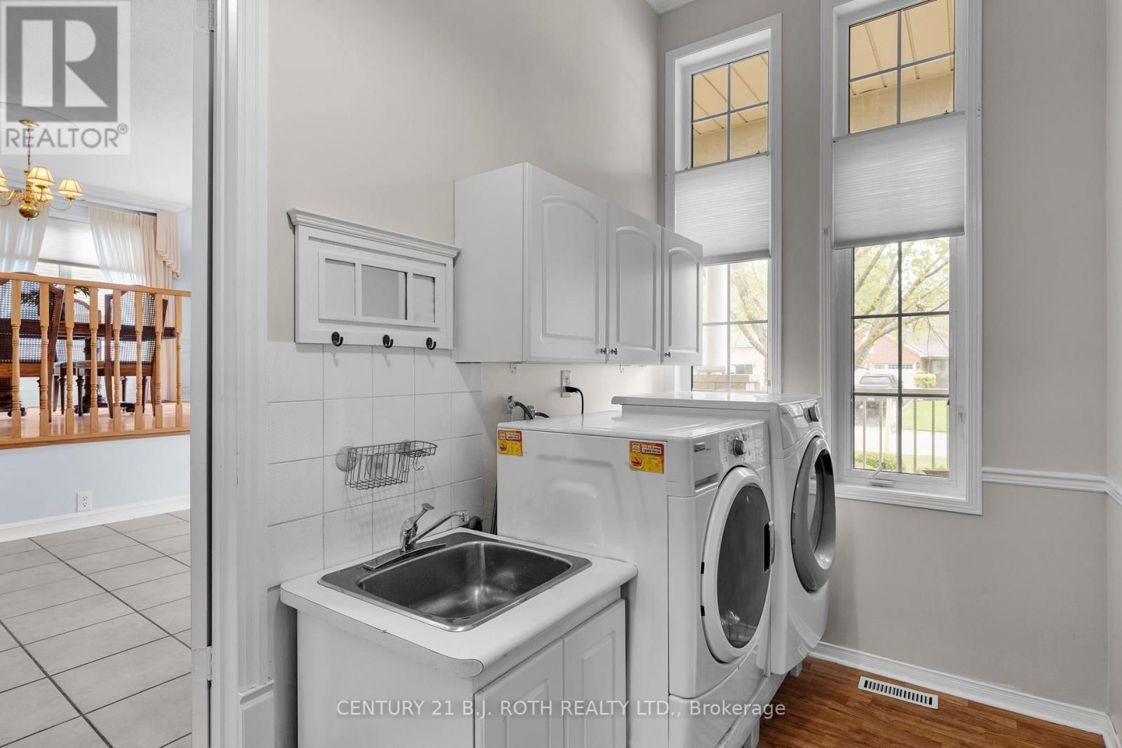 7 TRAILWOOD PLACE Image 19