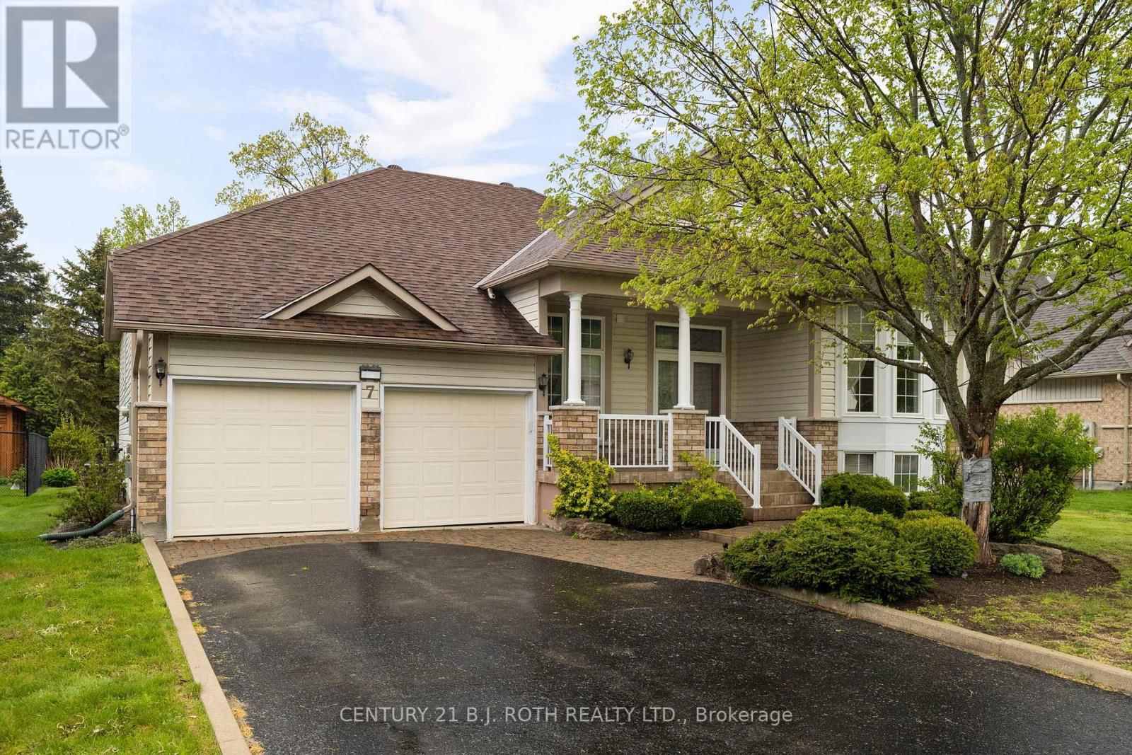 7 TRAILWOOD PLACE Image 2