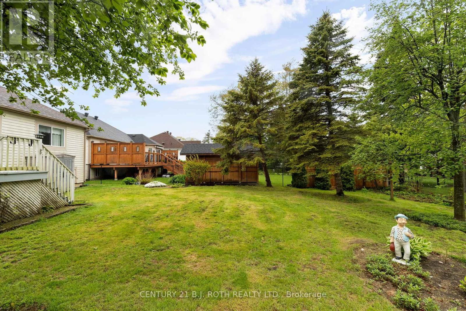 7 TRAILWOOD PLACE Image 31