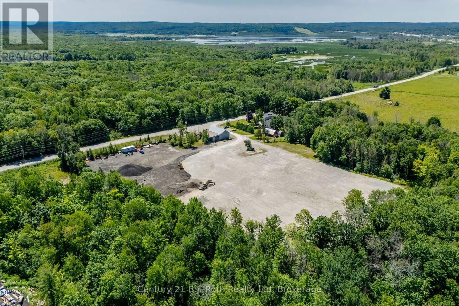 2565 QUARRY ROAD Image 20