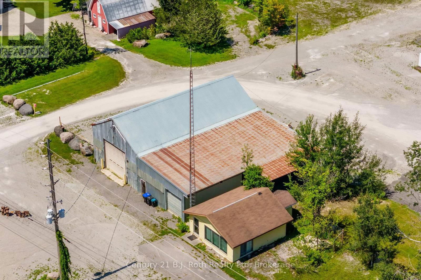 2565 QUARRY ROAD Image 4