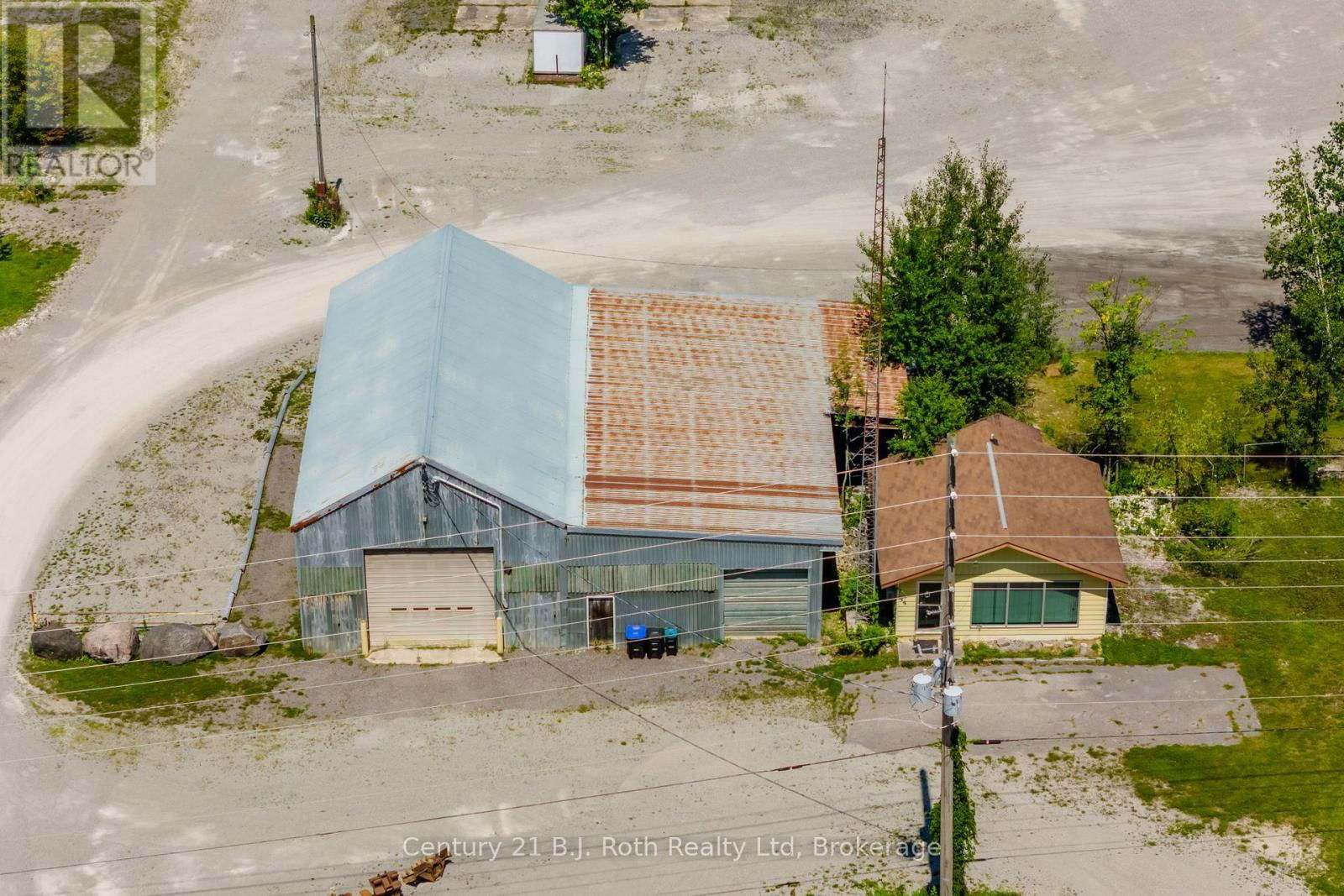 2565 QUARRY ROAD Image 5