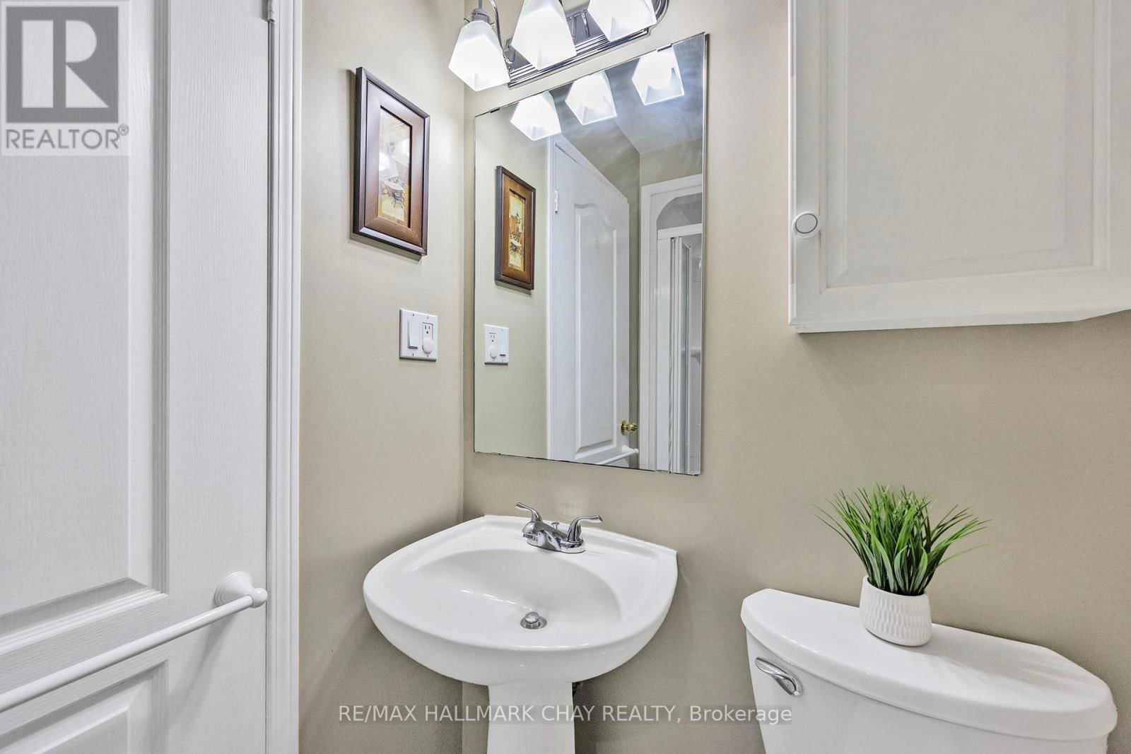 314 HARVIE ROAD Image 17