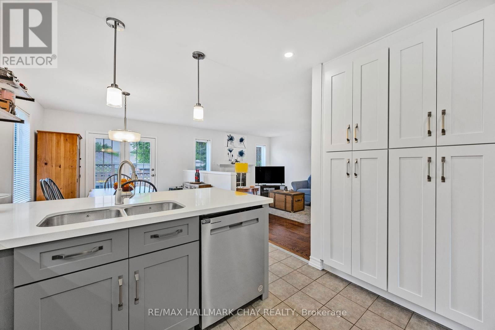 314 HARVIE ROAD Image 4