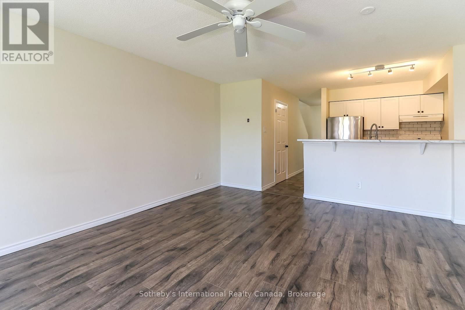 348 MARINERS WAY Image 14